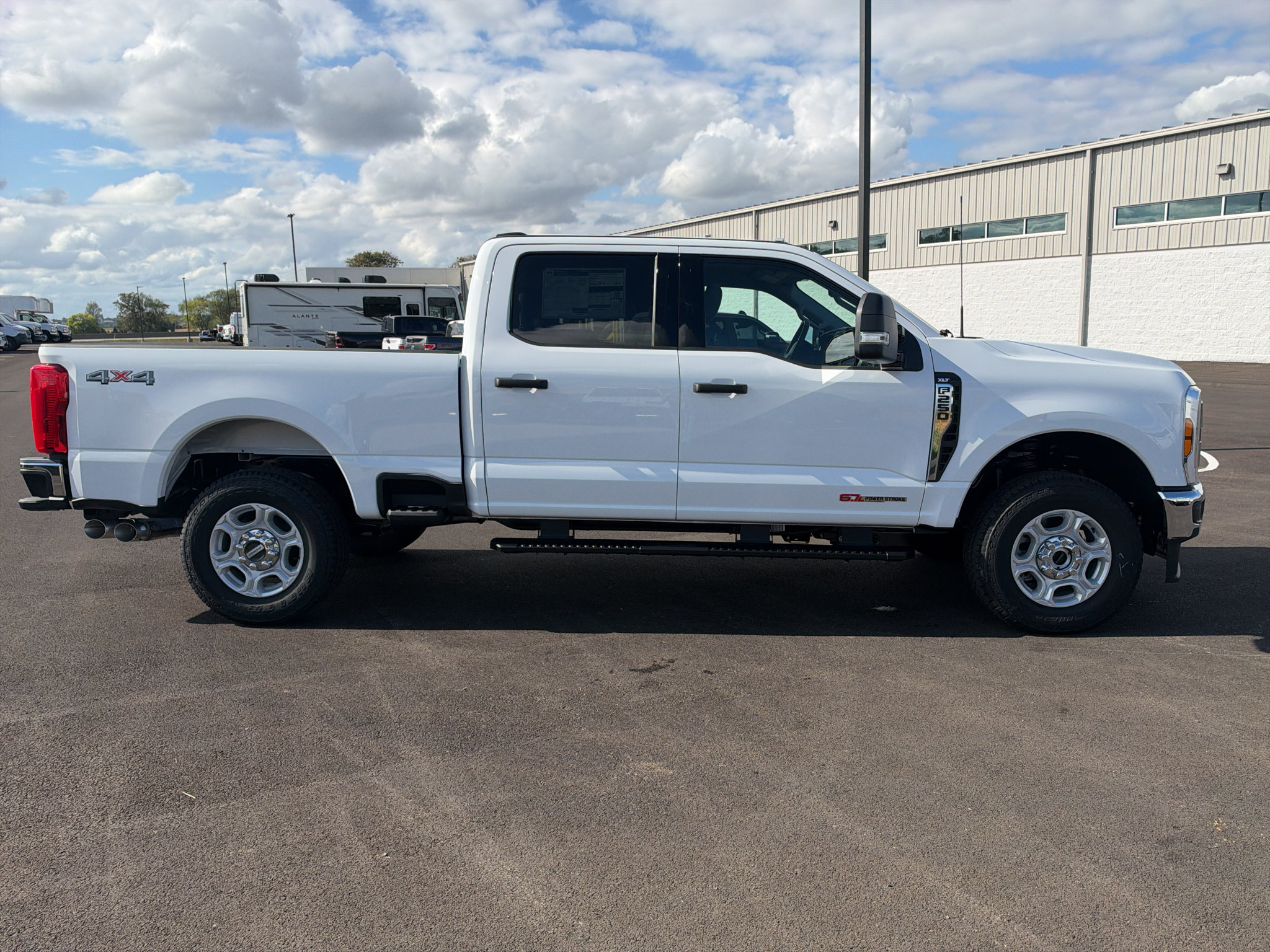 New 2027 Ford F250 XLT AWD/4WD image 4