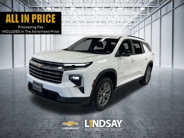 Certified 2025 Chevrolet Traverse LT AWD/4WD image 1