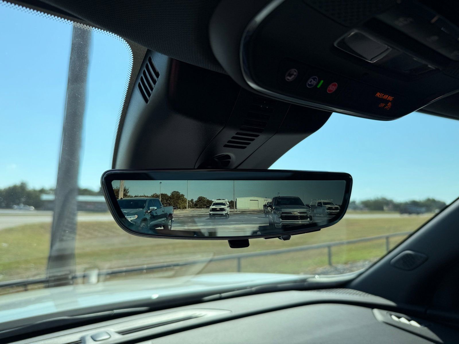 New 2026 Chevrolet Traverse High Country w/ LPO, Floor Liner Package image 25