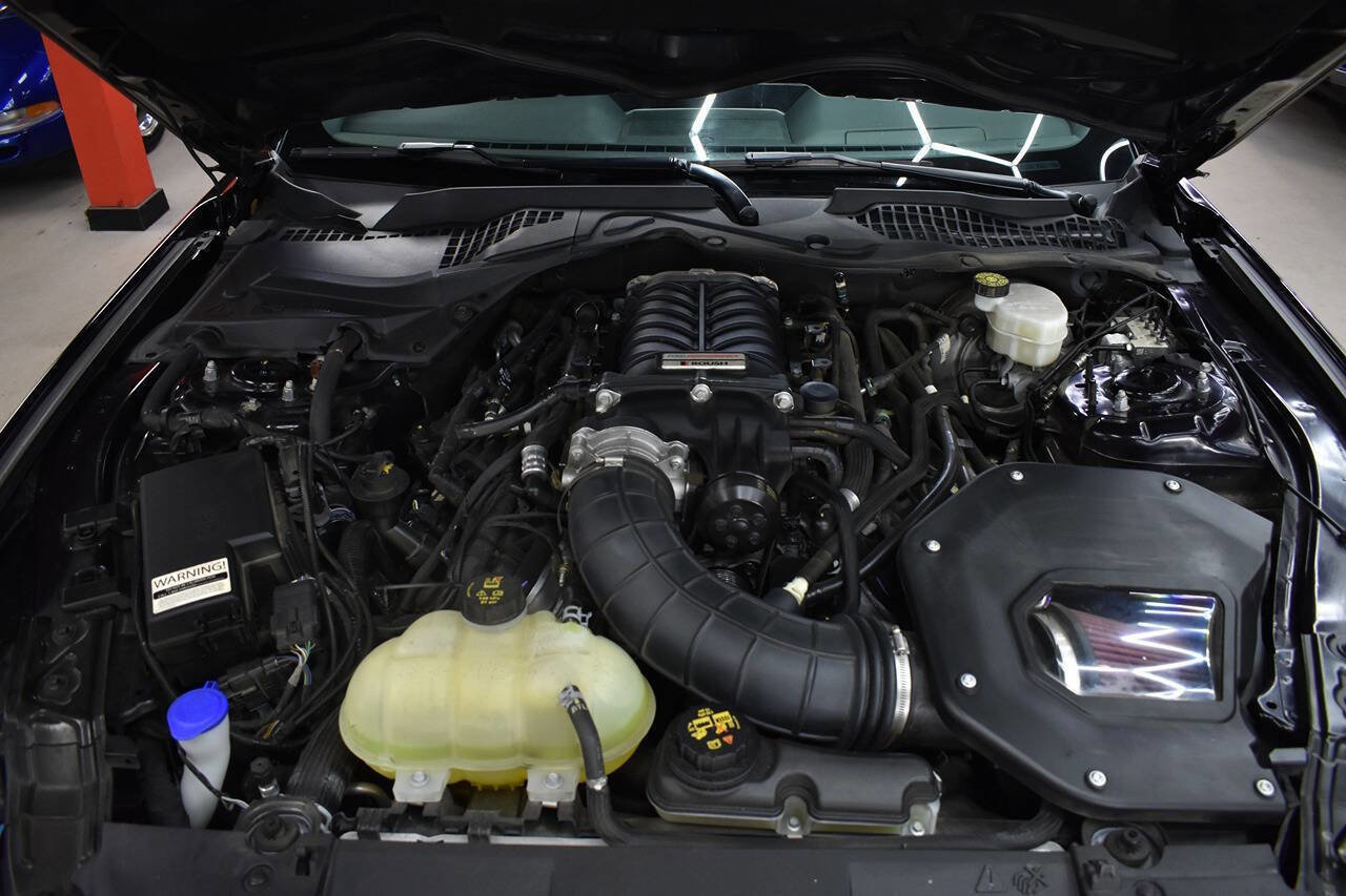 Used 2022 Ford Mustang GT RWD image 15