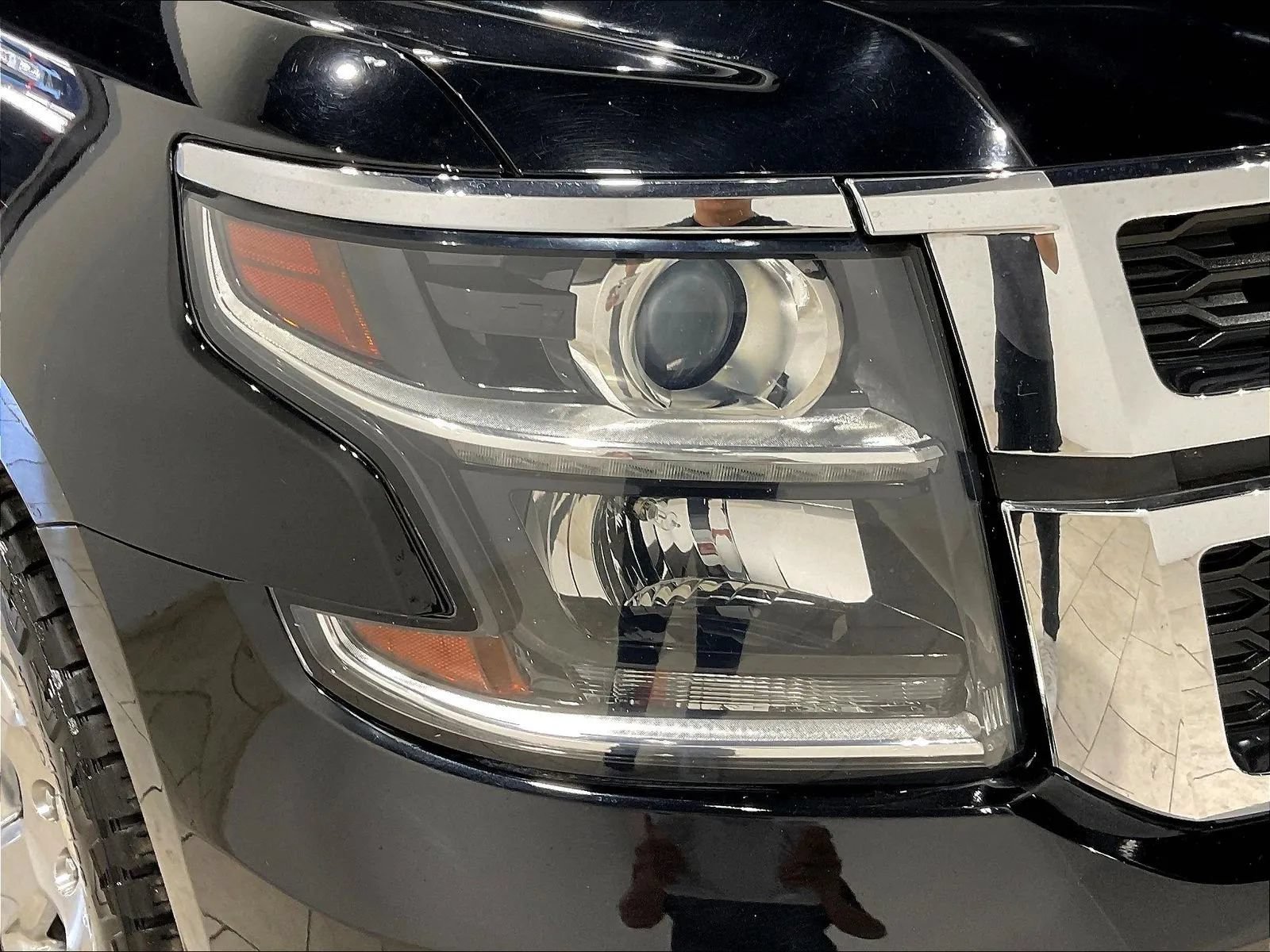Used 2018 Chevrolet Tahoe LS w/ All-Season Package RWD image 33