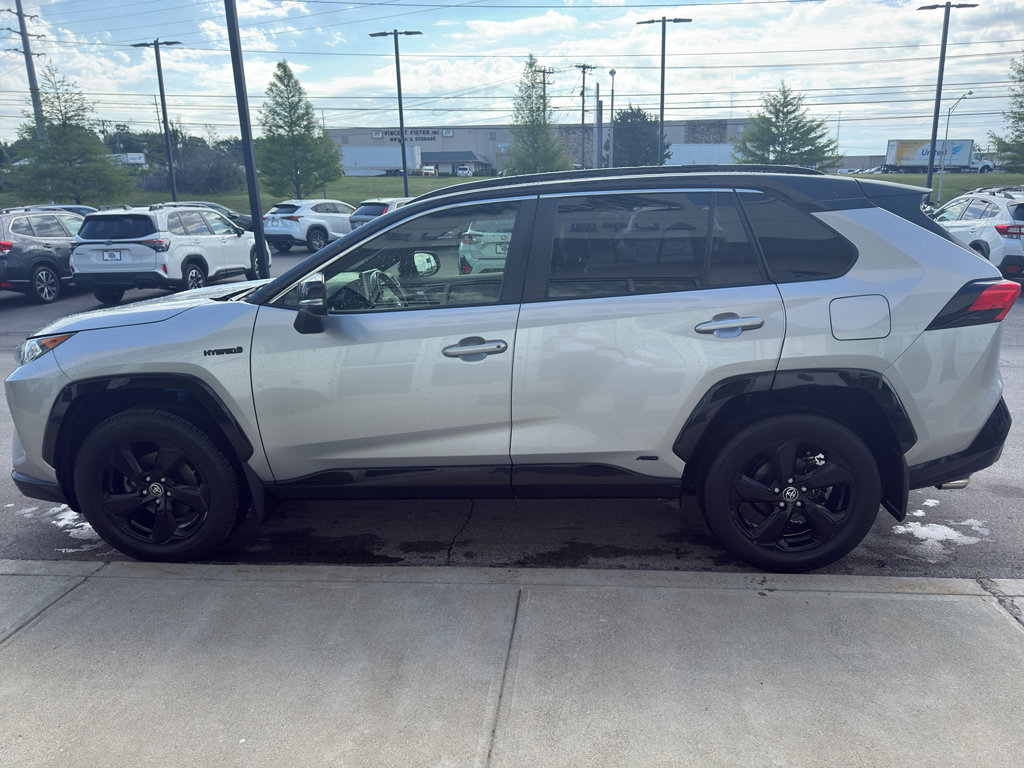 Used 2020 Toyota RAV4 XSE AWD/4WD image 6