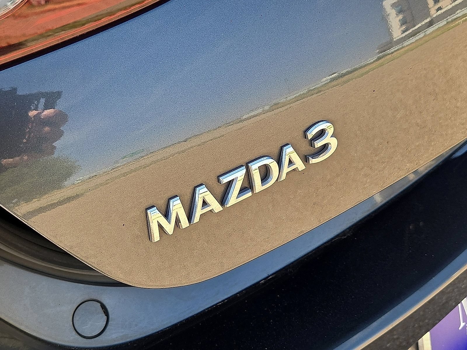 Used 2024 MAZDA MAZDA3 s FWD image 10