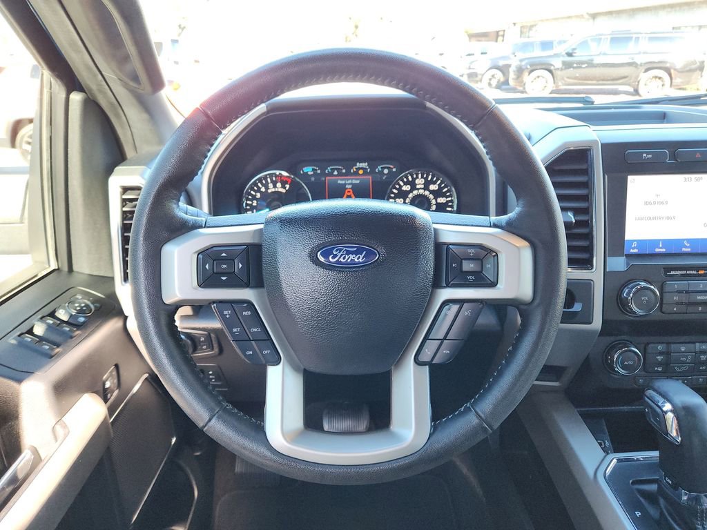 Used 2020 Ford F150 Lariat image 14