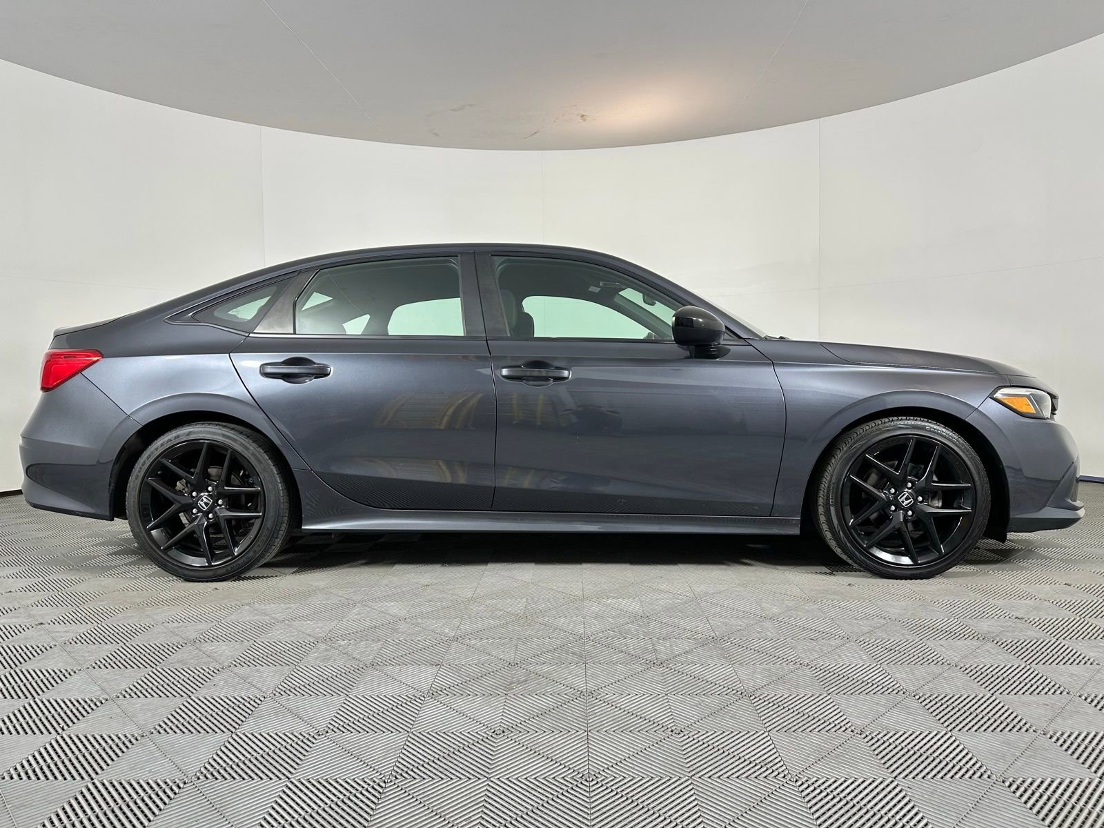 Used 2022 Honda Civic Sport image 27