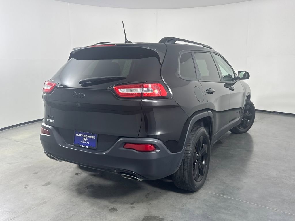 Used 2016 Jeep Cherokee Latitude w/ Comfort/Convenience Group image 5