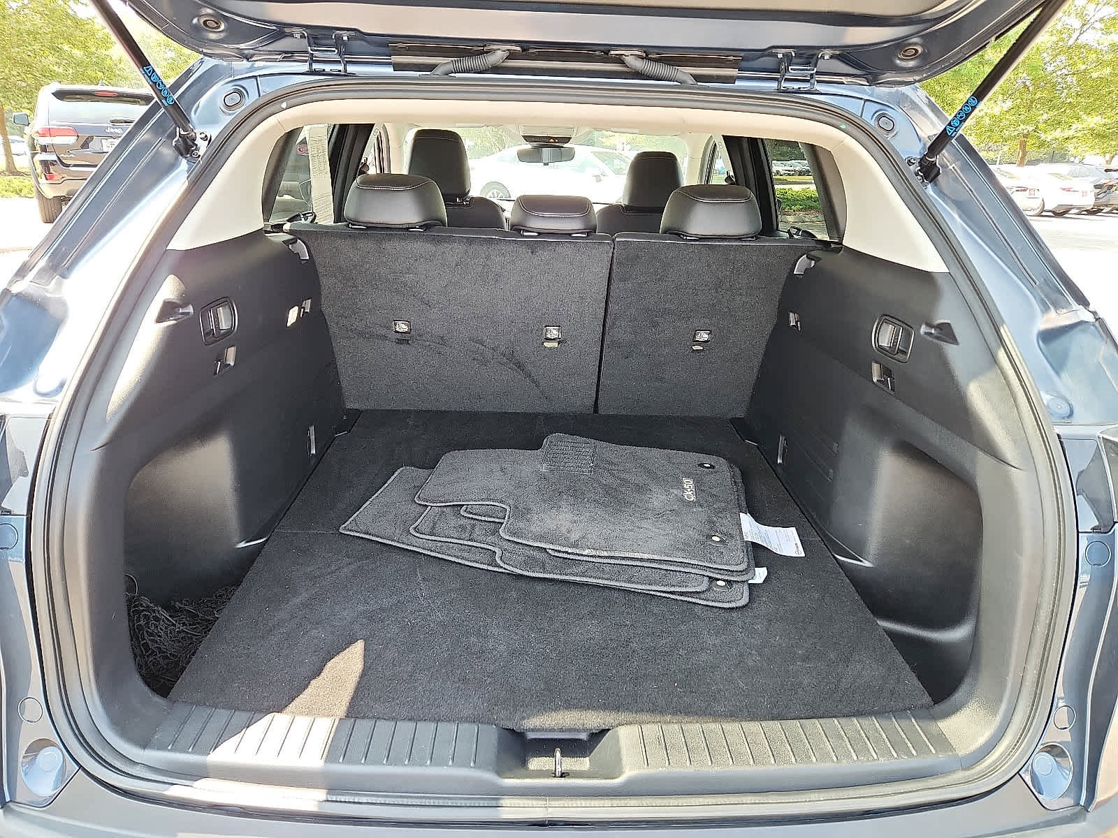 Used 2024 MAZDA CX-50 AWD 2.5 S w/ Cargo Package image 29