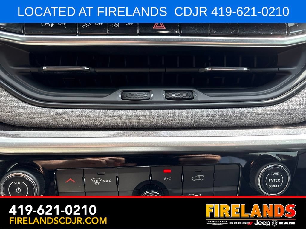 Used 2022 Jeep Compass Latitude AWD/4WD image 20