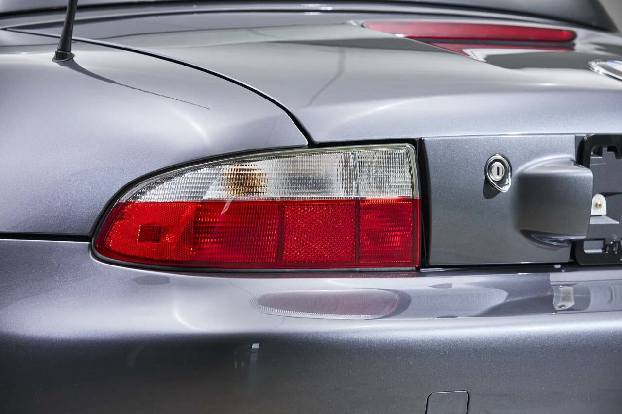 Used 2002 BMW M Roadster RWD image 16