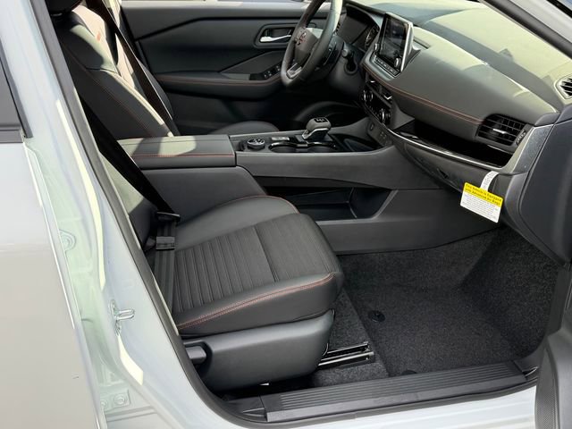 New 2026 Nissan Rogue SV image 24