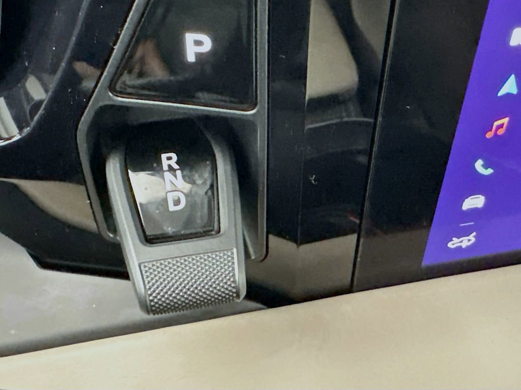 Used 2024 Porsche Macan 4 Electric image 19