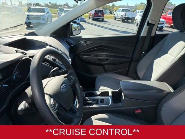 Used 2019 Ford Escape S image 7