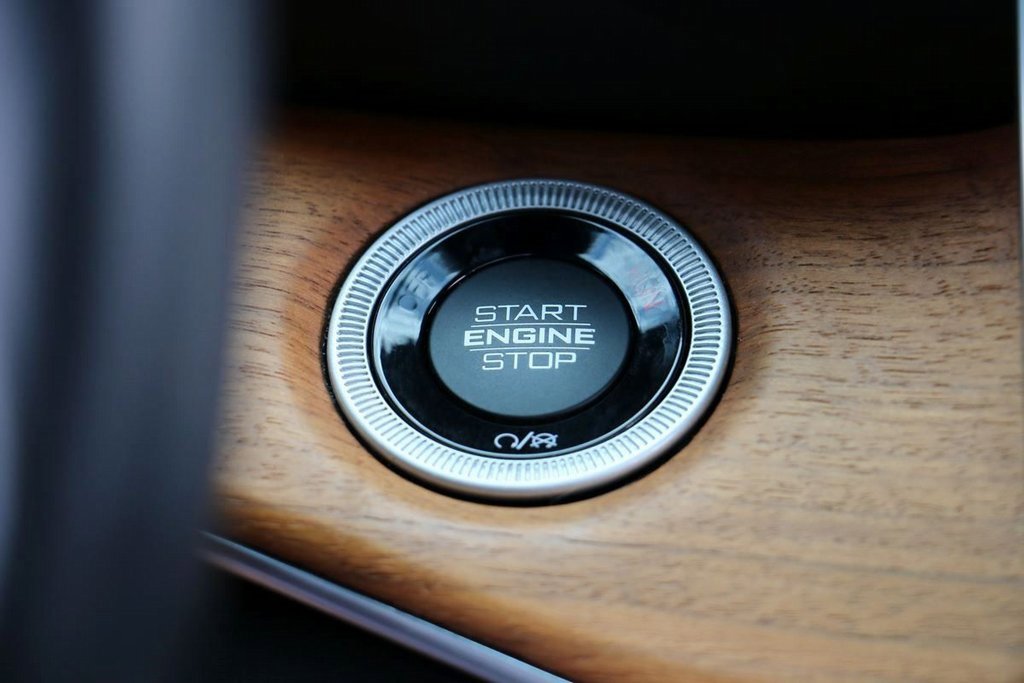 Used 2022 Jeep Grand Cherokee Summit image 20