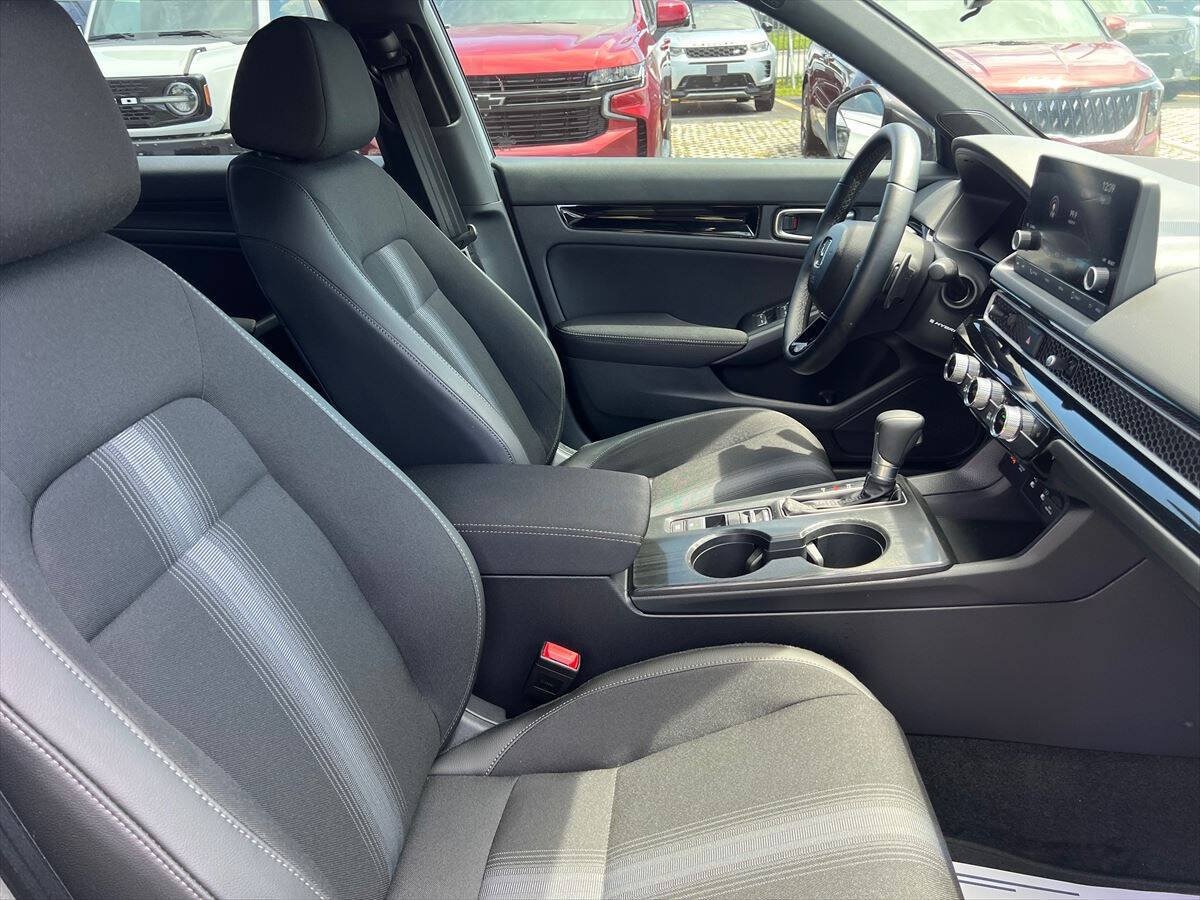 Used 2025 Honda Civic FWD Hybrid Sedan image 8
