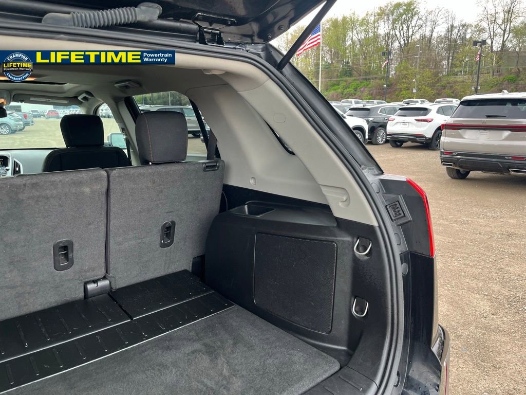 Used 2017 GMC Terrain SLE w/ Convenience Package AWD/4WD image 11