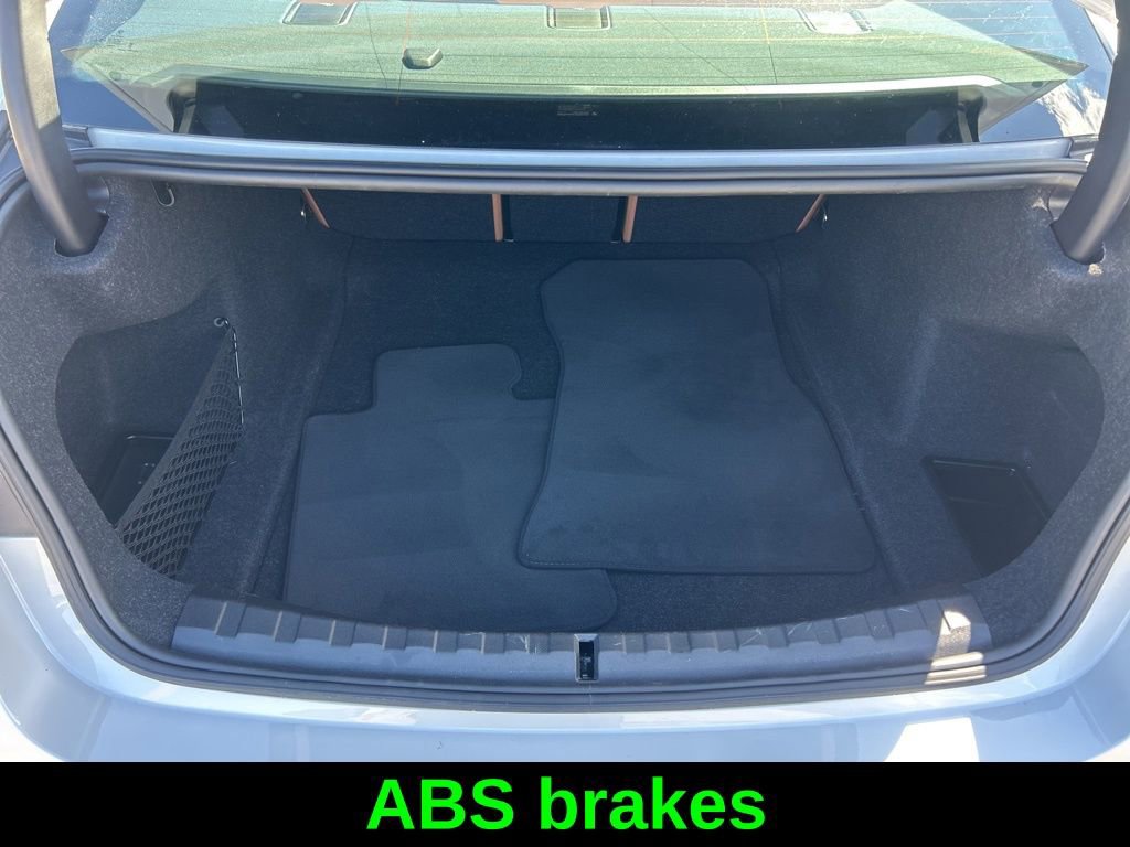 Used 2025 BMW 330i xDrive 330i xDrive image 31