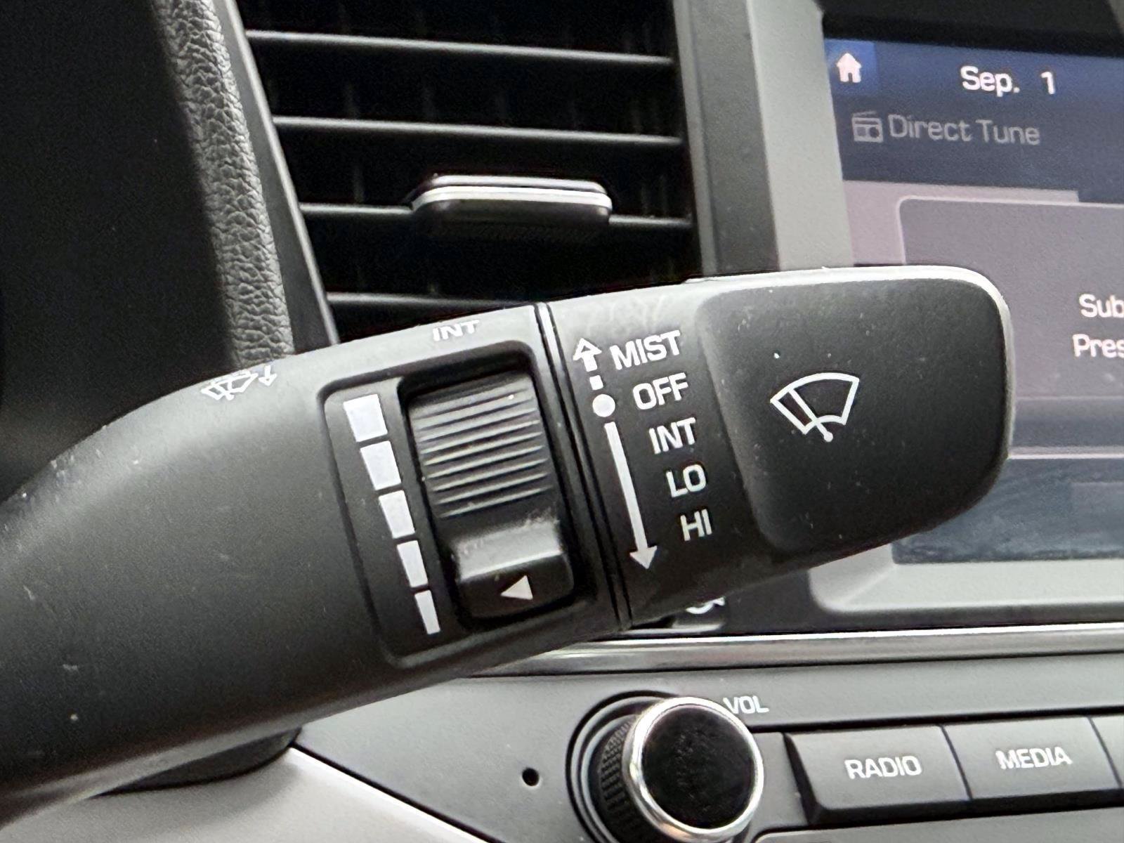 Used 2017 Hyundai Elantra SE w/ SE A/T Tech Package 03 FWD image 23
