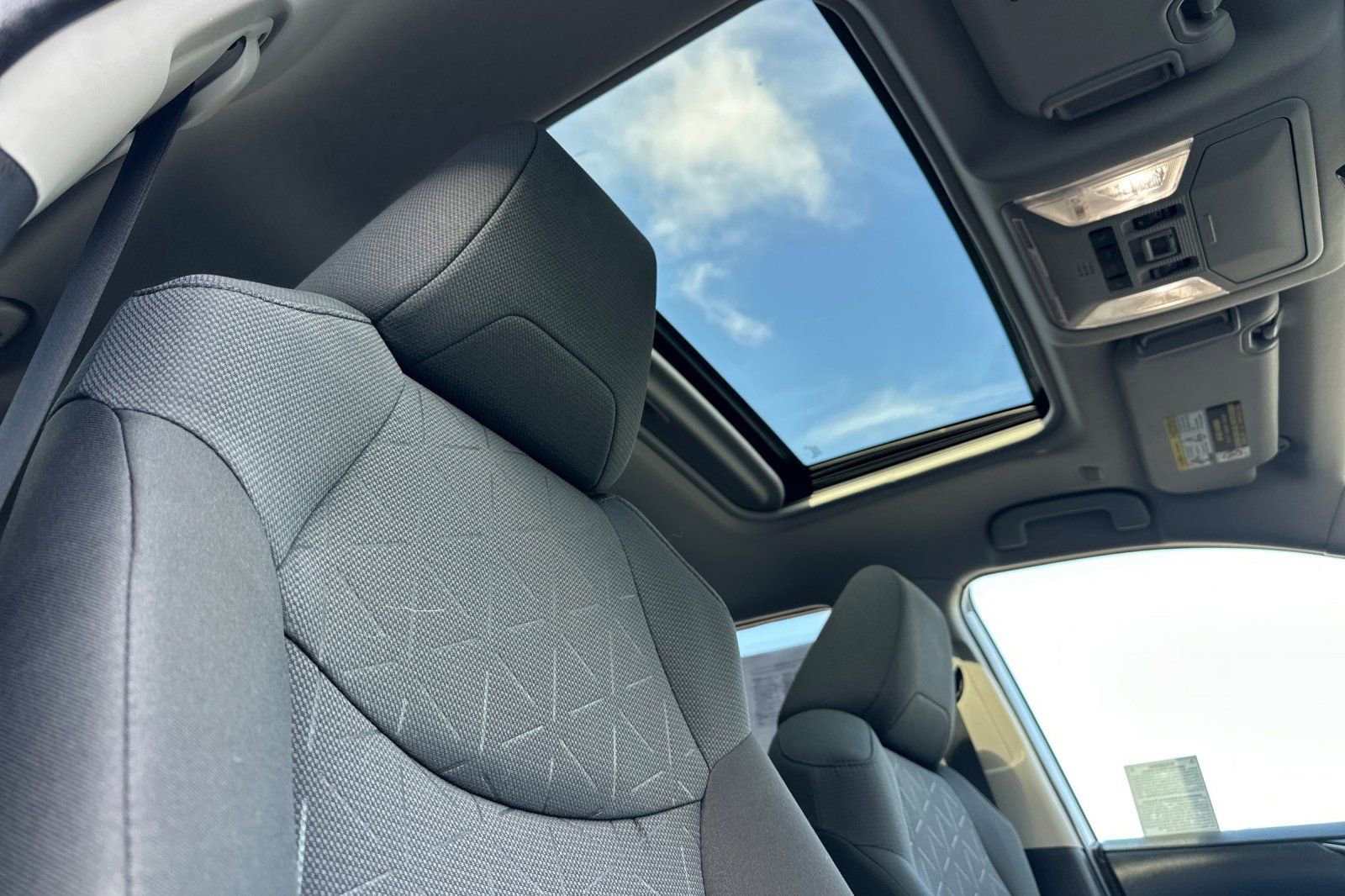 Certified 2023 Toyota RAV4 XLE w/ Convenience Package FWD image 17