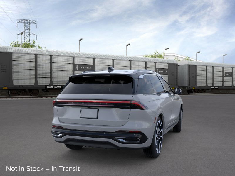 New 2026 Lincoln Nautilus Black Label image 8