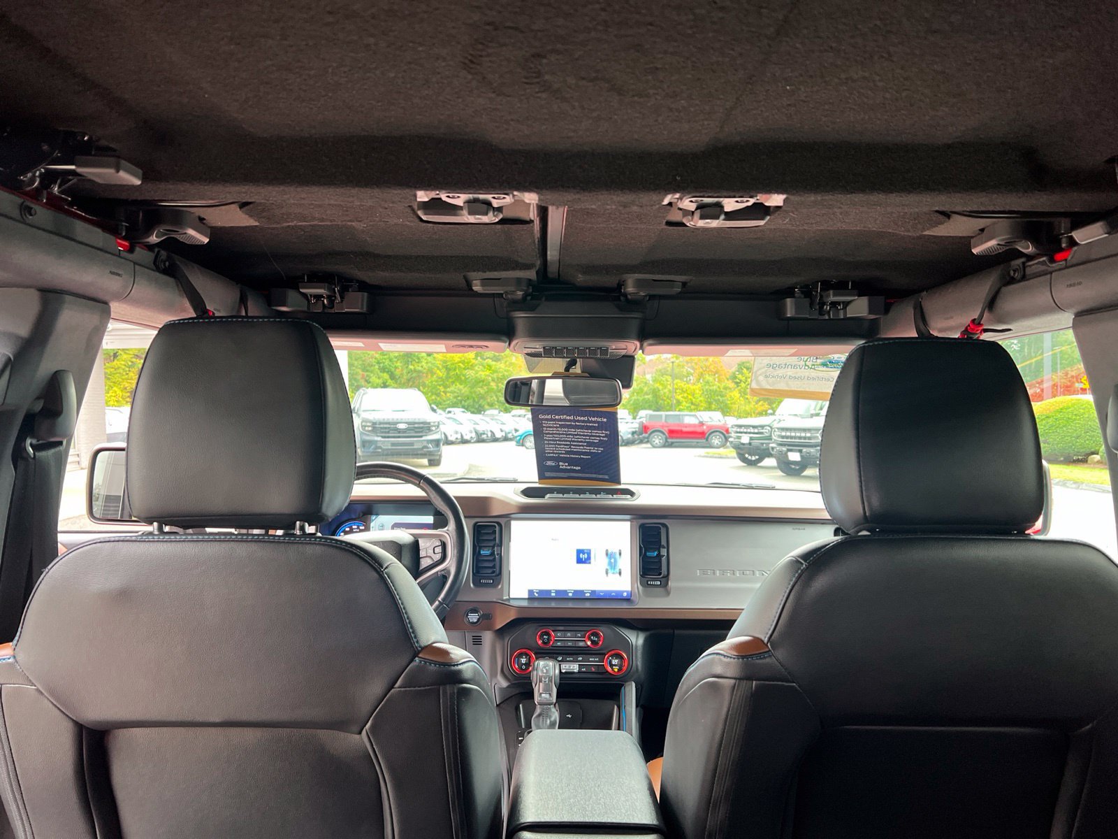 Certified 2023 Ford Bronco Outer Banks w/ Sasquatch Package AWD/4WD image 12