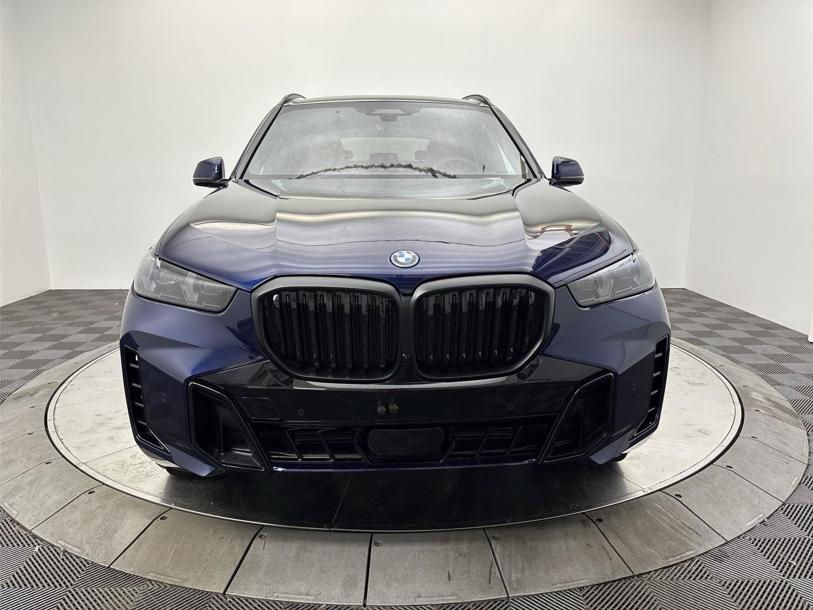 New 2026 BMW X5 xDrive50e w/ Executive Package AWD/4WD image 14