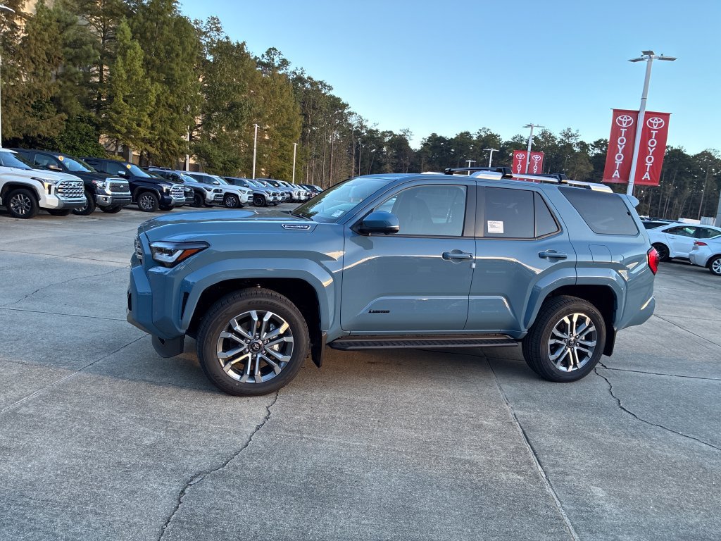 New 2026 Toyota 4Runner Limited AWD/4WD image 2