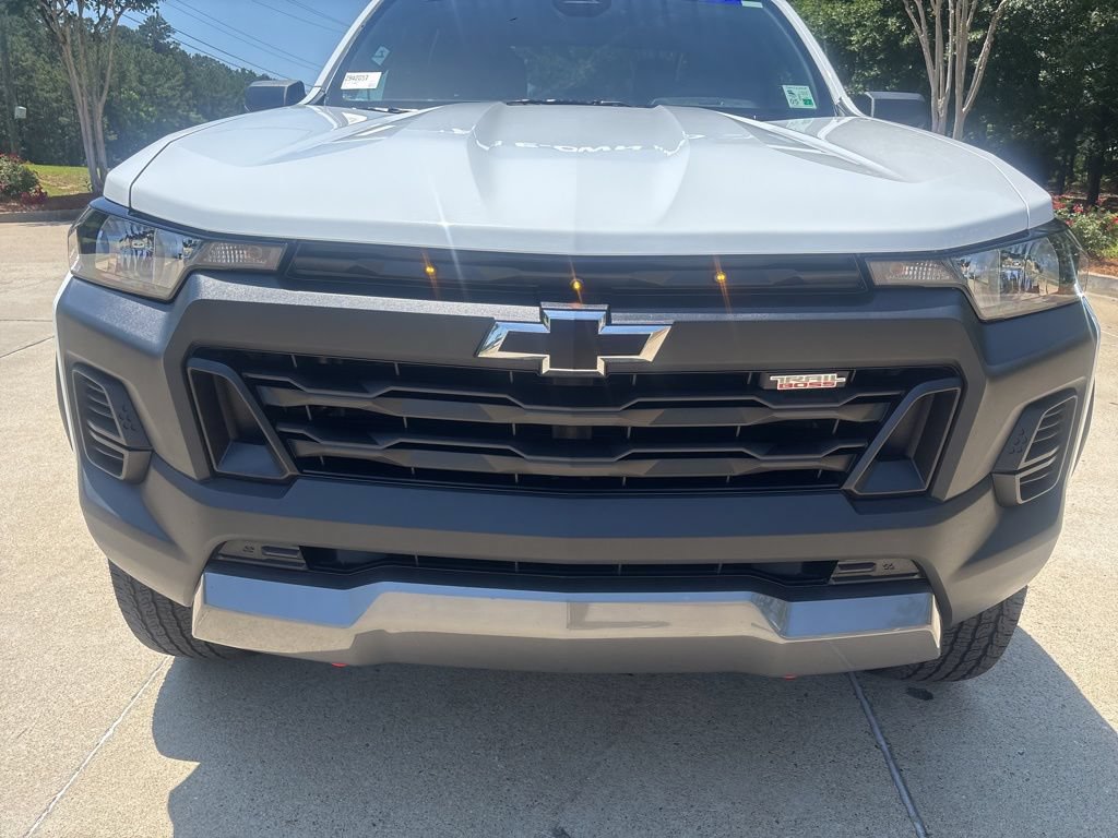 Used 2024 Chevrolet Colorado Trail Boss AWD/4WD image 21