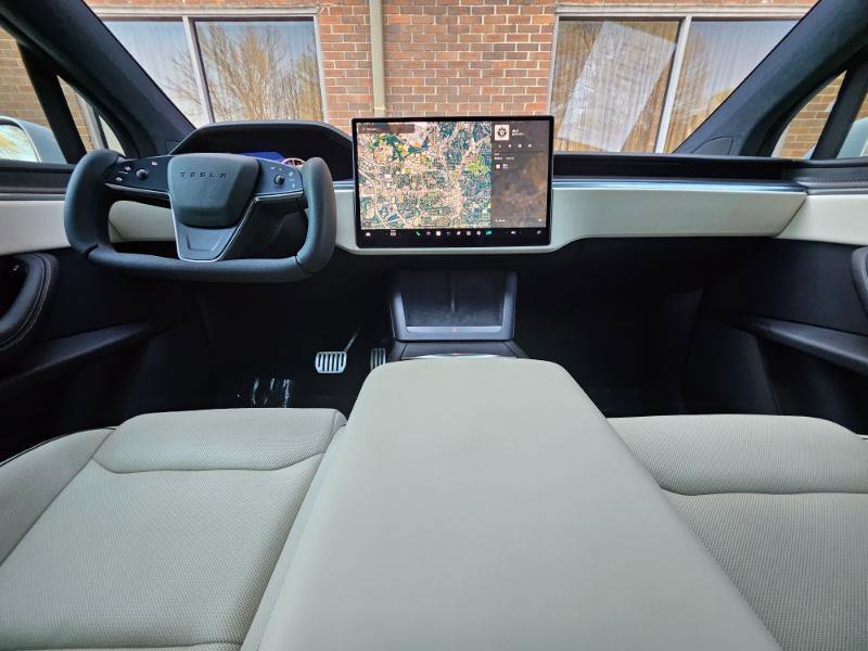 Used 2023 Tesla Model X Plaid image 39