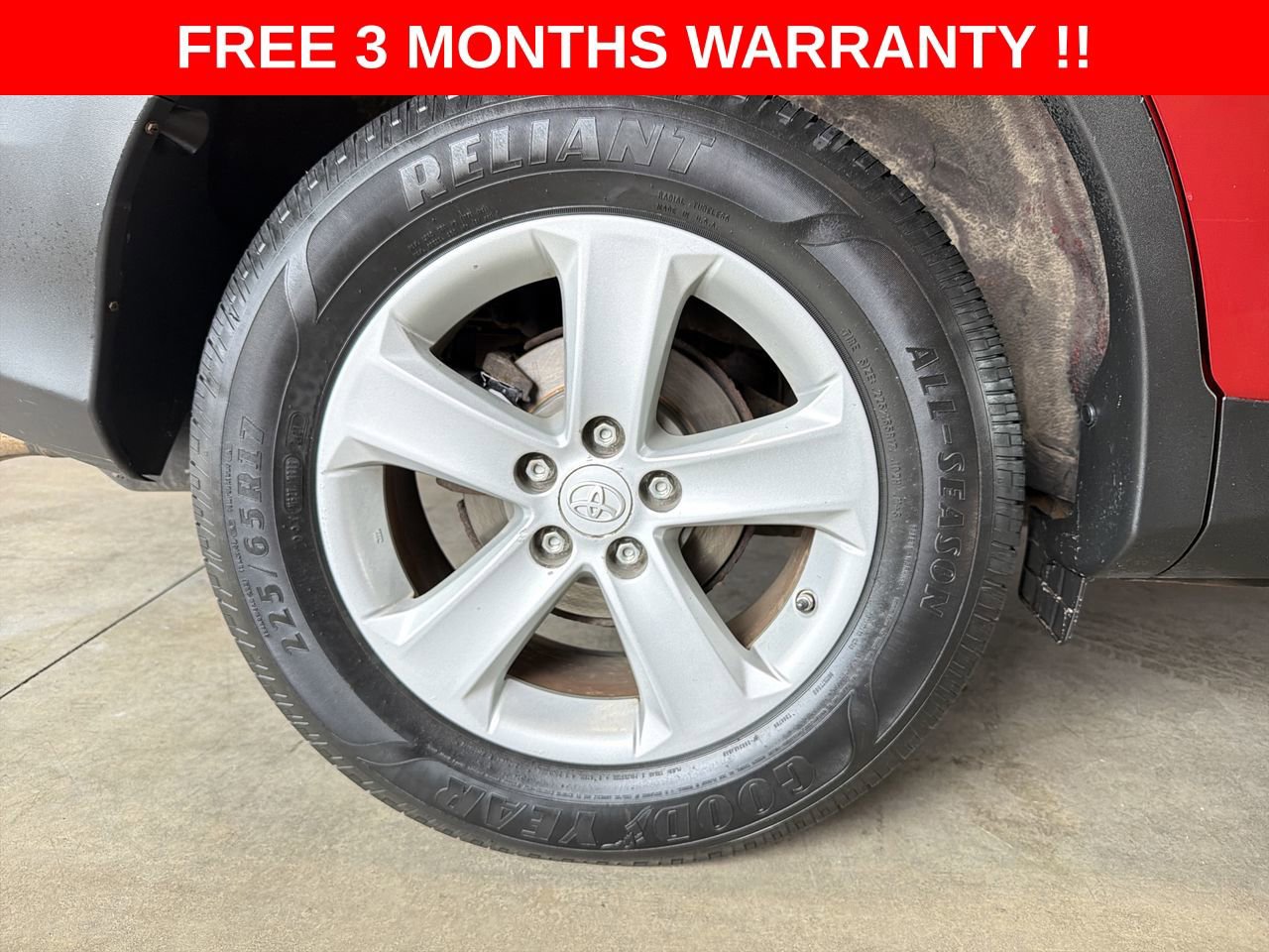 Used 2014 Toyota RAV4 XLE image 31