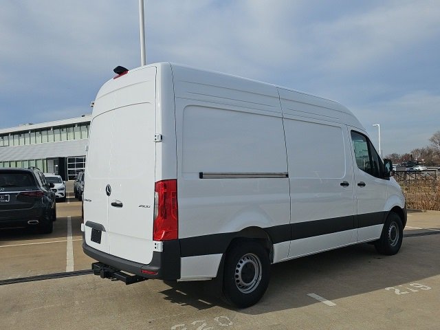 New 2026 Mercedes-Benz Sprinter 2500 image 3