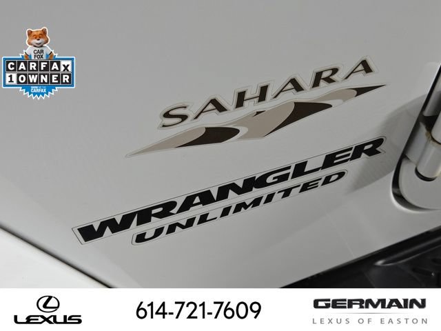 Used 2017 Jeep Wrangler Unlimited Sahara w/ Dual Top Group AWD/4WD image 33