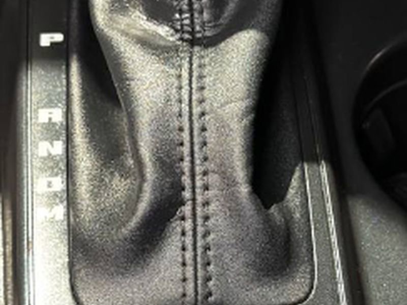 Used 2024 Ford Bronco Everglades image 37