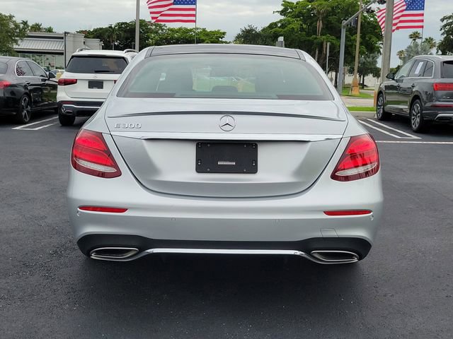 Used 2019 Mercedes-Benz E 300 image 5