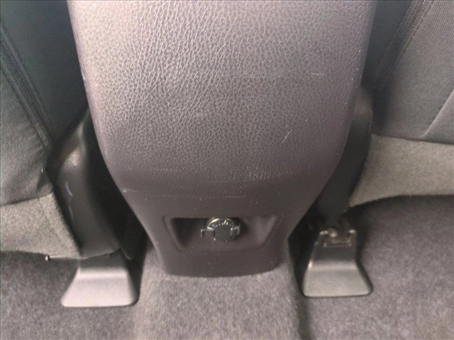 Used 2016 Toyota RAV4 XLE FWD image 17