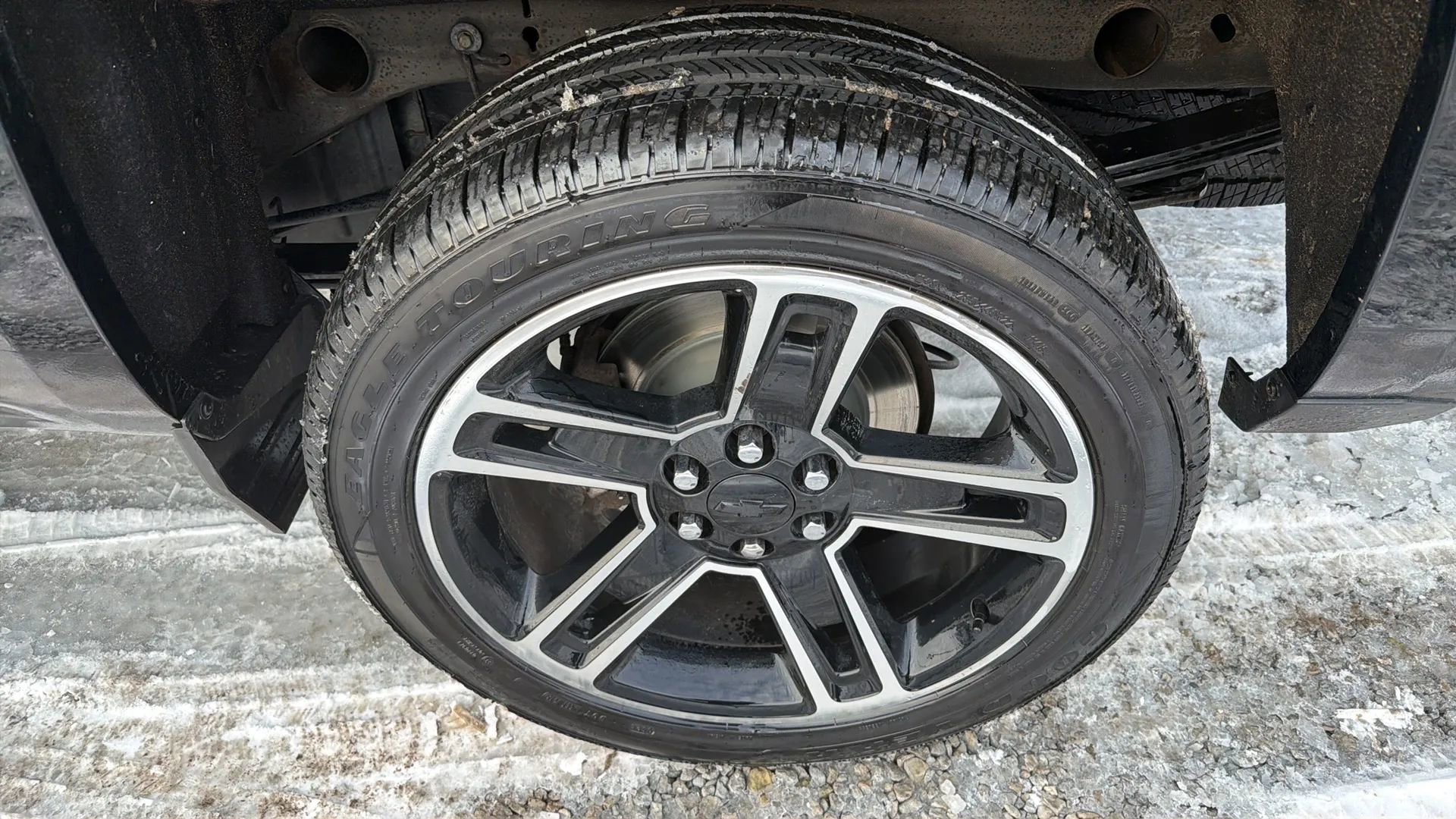 Used 2017 Chevrolet Silverado 1500 LT w/ LPO, Black Pack image 2