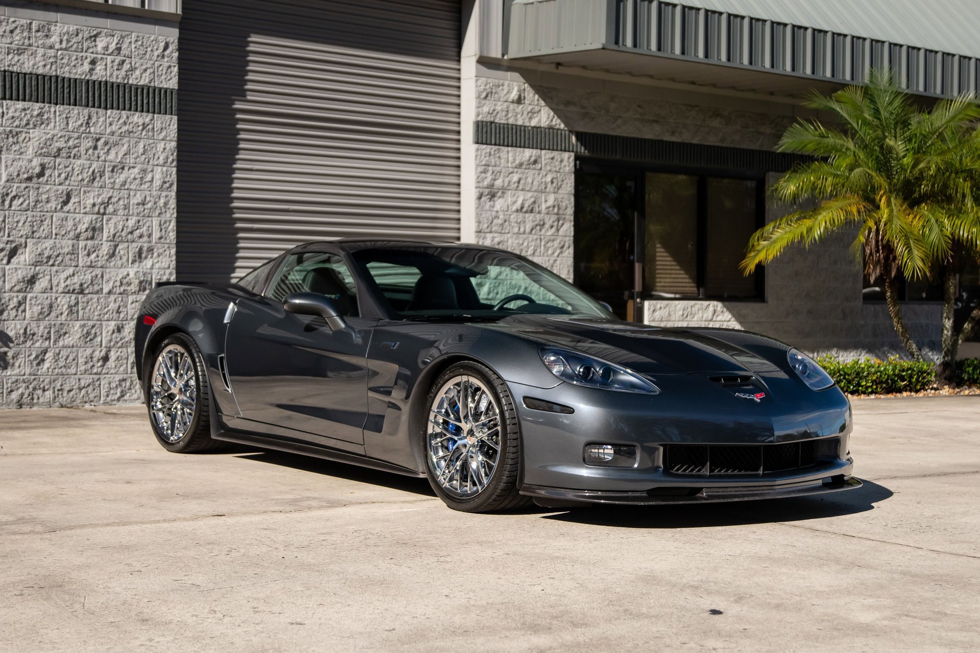 Used 2009 Chevrolet Corvette ZR1 w/ Preferred Equipment Group image 4