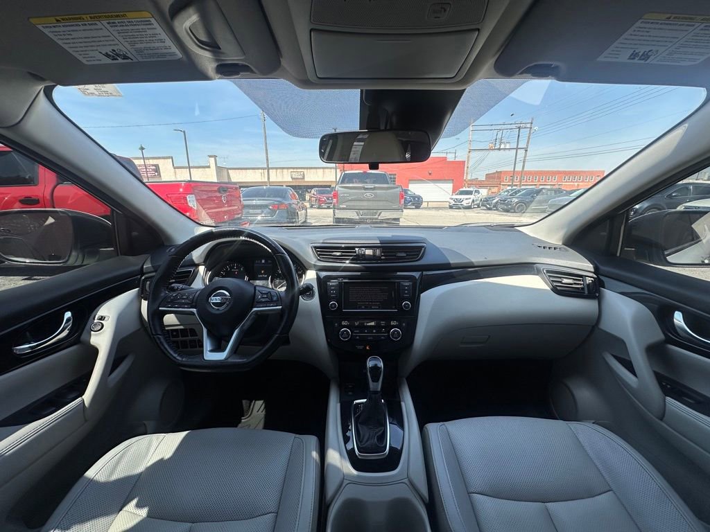 Used 2021 Nissan Rogue Sport SL image 17