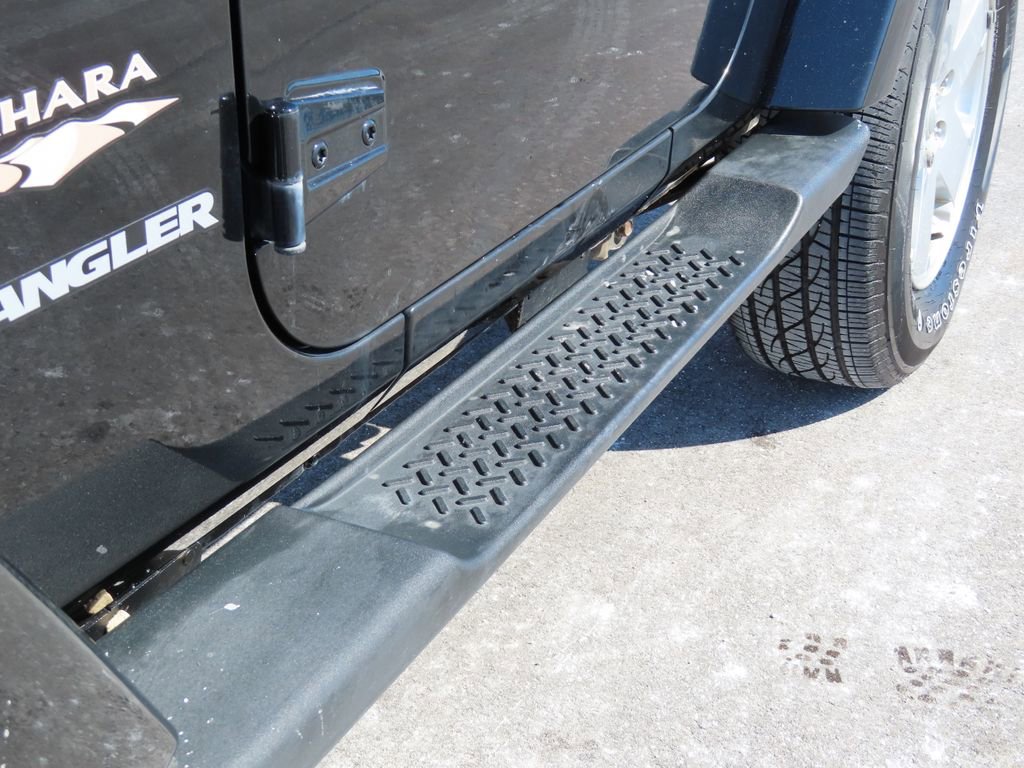 Used 2012 Jeep Wrangler Sahara w/ Connectivity Group image 13