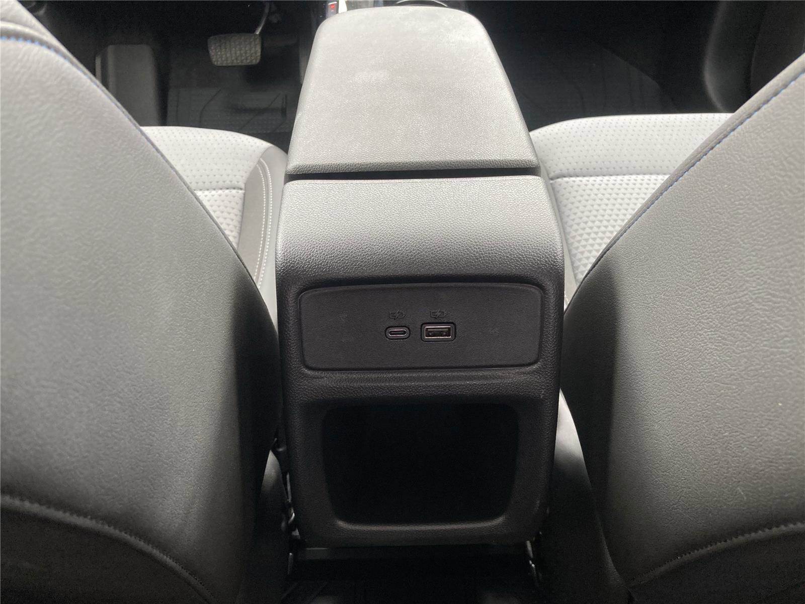 Used 2024 Chevrolet Trax LT w/ Driver Confidence Package image 29