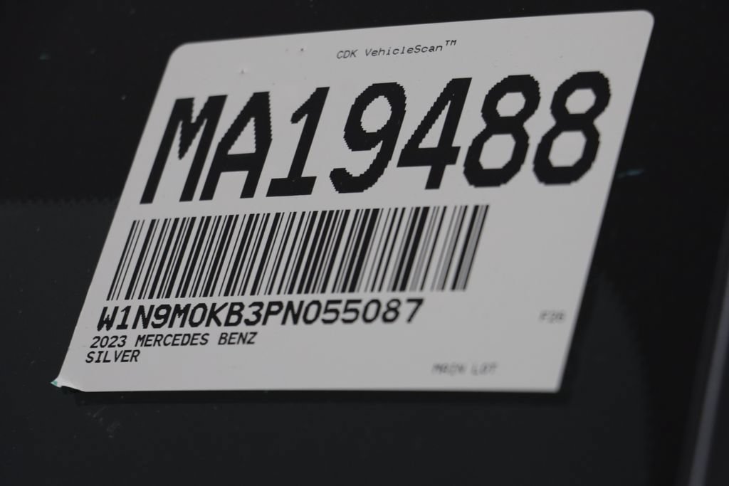 Used 2023 Mercedes-Benz EQB 300 4MATIC w/ Pinnacle Package image 26