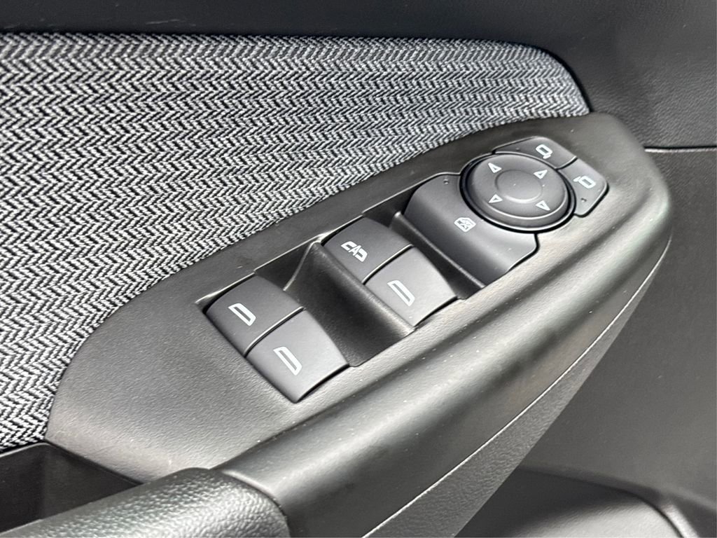 Used 2023 Chevrolet TrailBlazer LT FWD image 28
