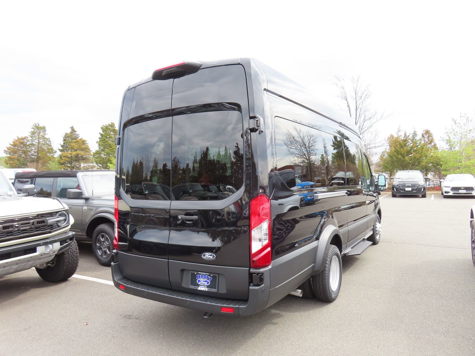 New 2026 Ford Transit 350 XL image 4