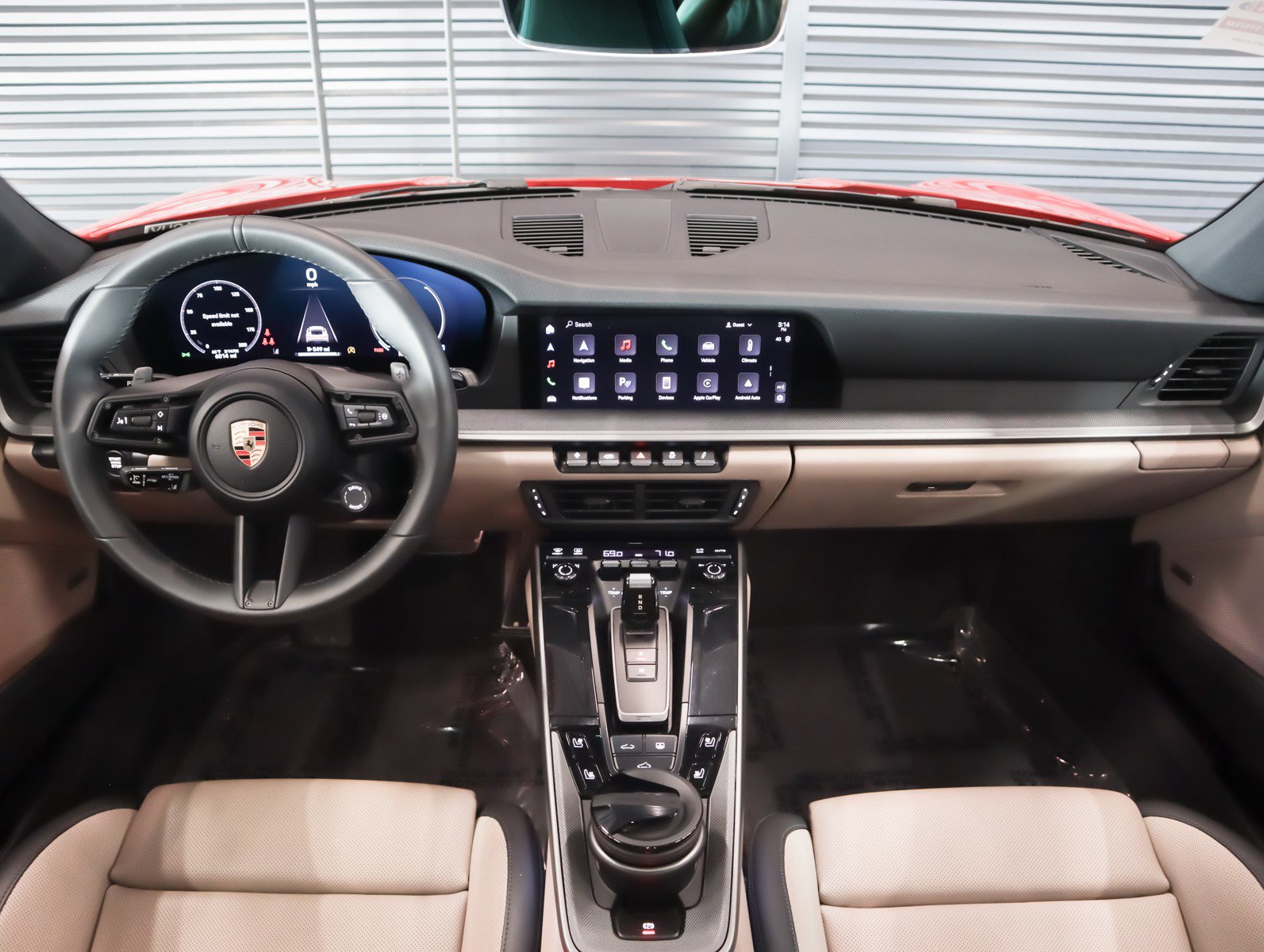 Certified 2025 Porsche 911 Carrera image 14