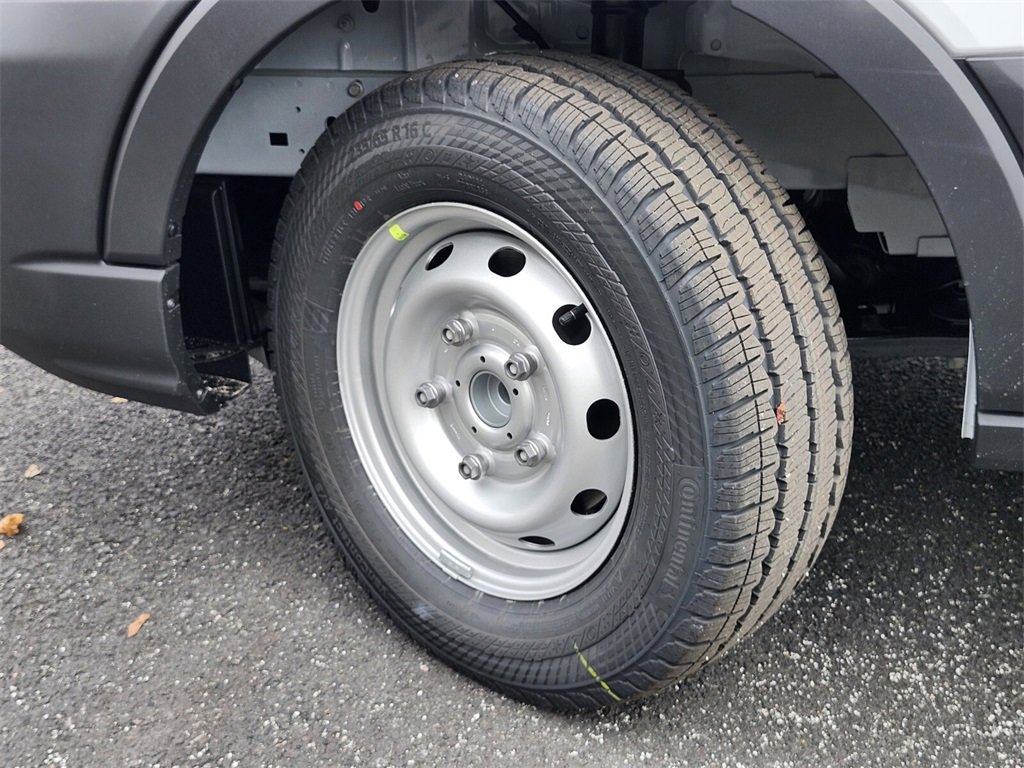 New 2026 Ford Transit 250 148 Medium Roof image 24
