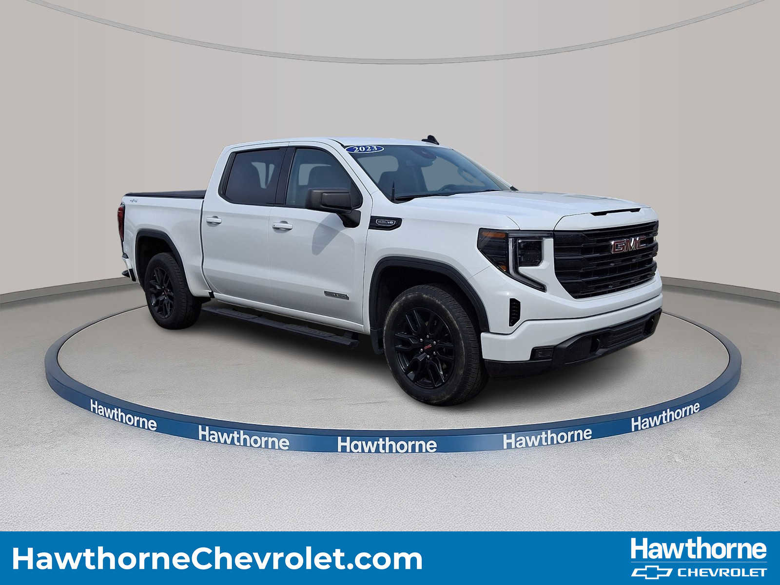 Used 2023 GMC Sierra 1500 Elevation w/ Preferred Package image 1