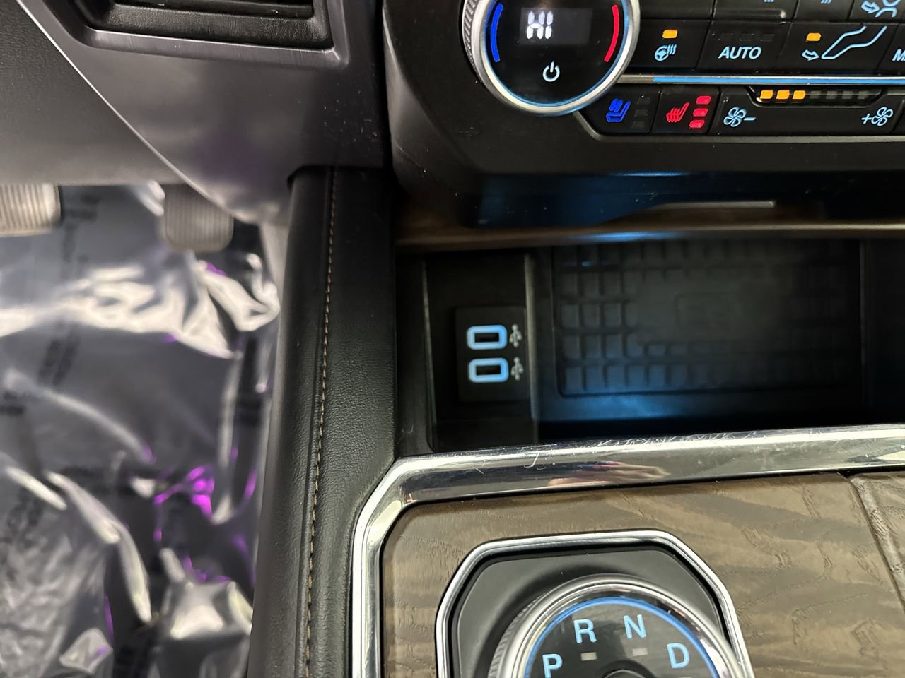 Used 2019 Ford Expedition Platinum image 9