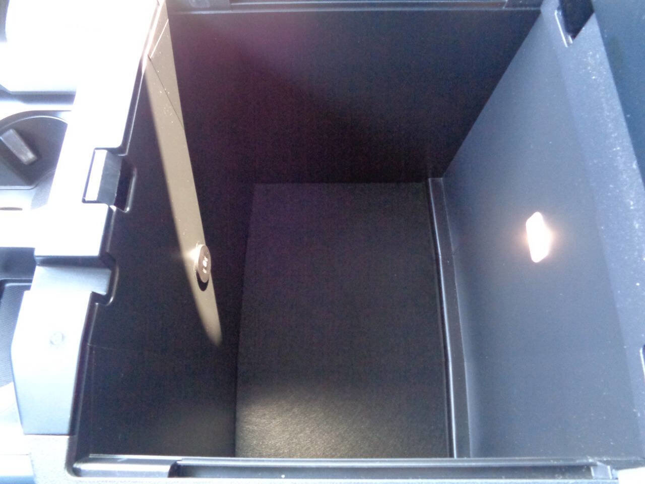 Used 2024 Ford F250 Lariat w/ Chrome Package image 43