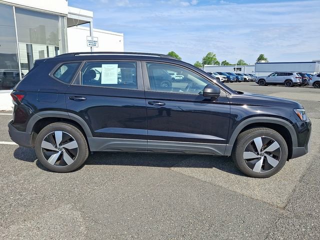 Used 2025 Volkswagen Taos S AWD/4WD image 7