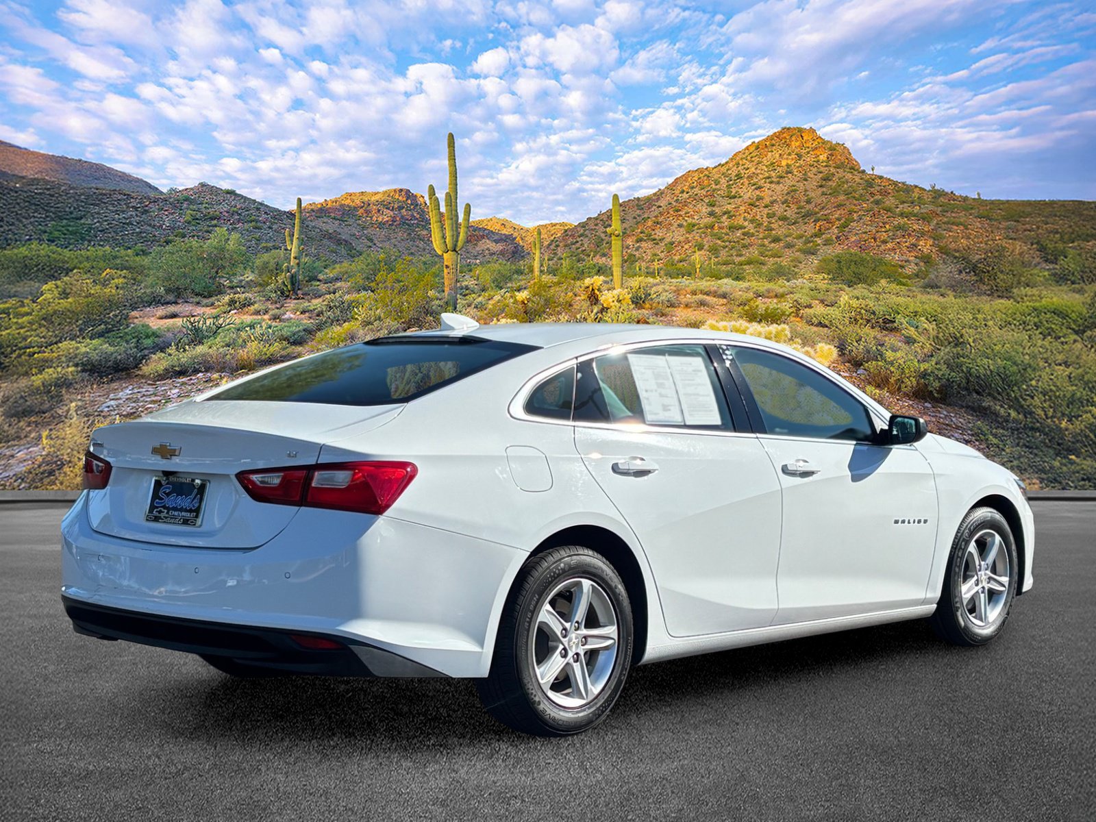 Used 2024 Chevrolet Malibu LT FWD image 4