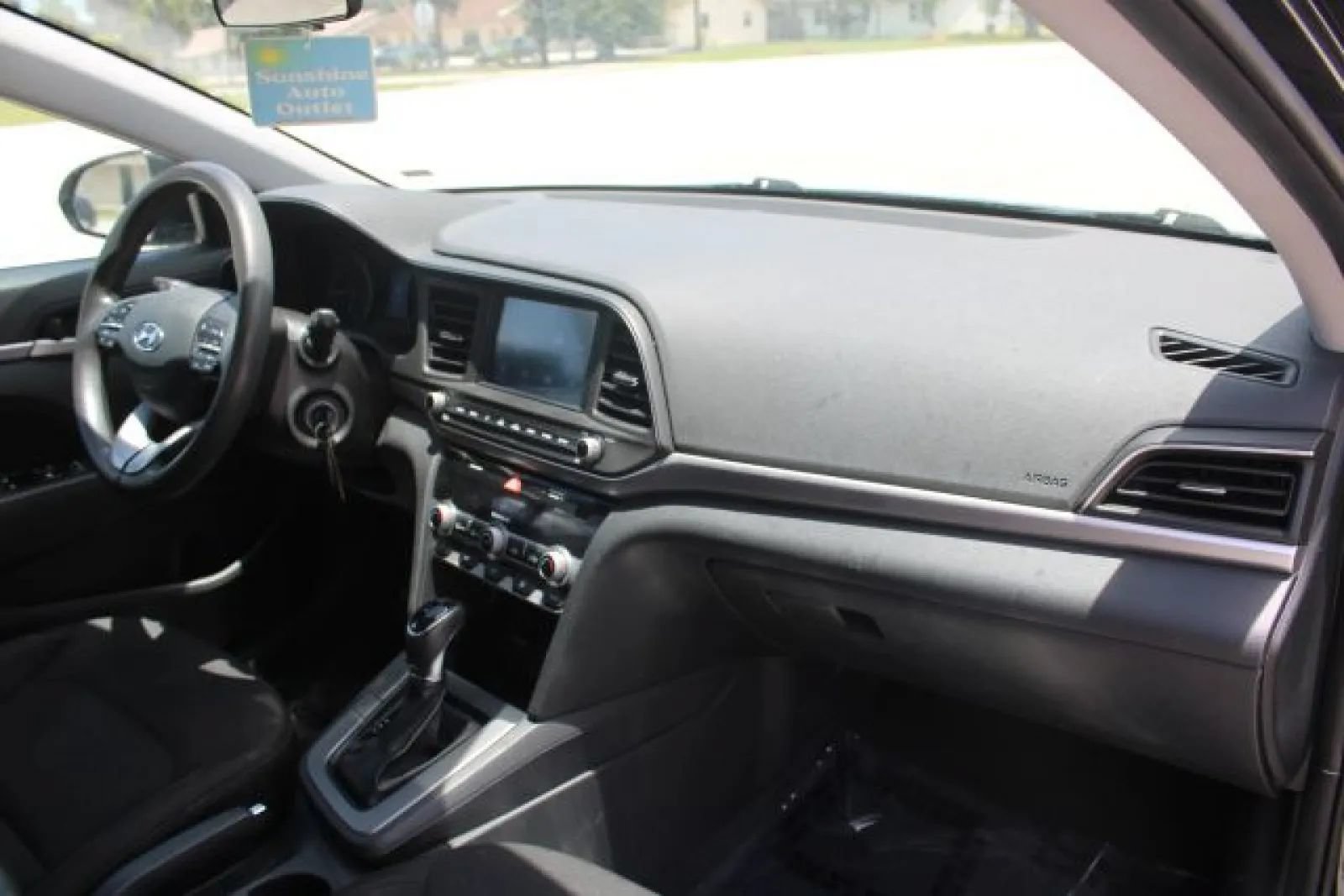 Used 2020 Hyundai Elantra SEL w/ Cargo Package (C1) FWD image 29